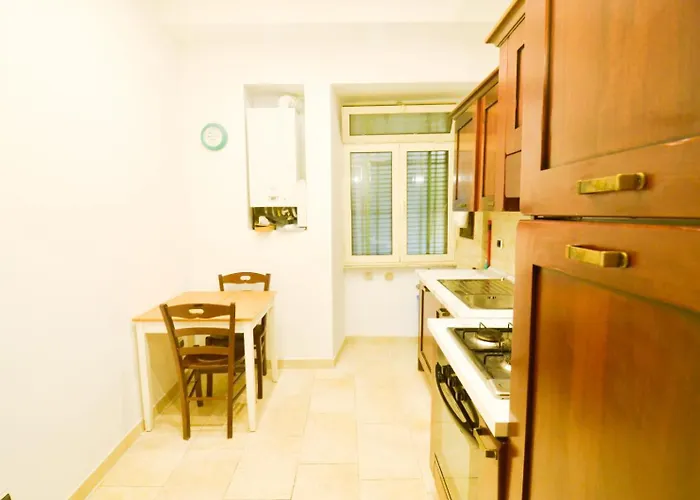 Centro, Casa 2 Bagni - Metro Ottaviano - Vaticano Appartamento